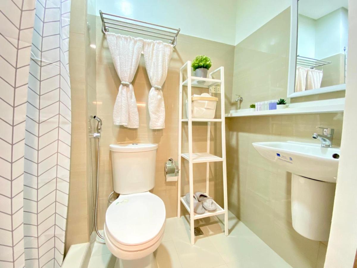 Will's Place @ Shore2 Residences Mall Of